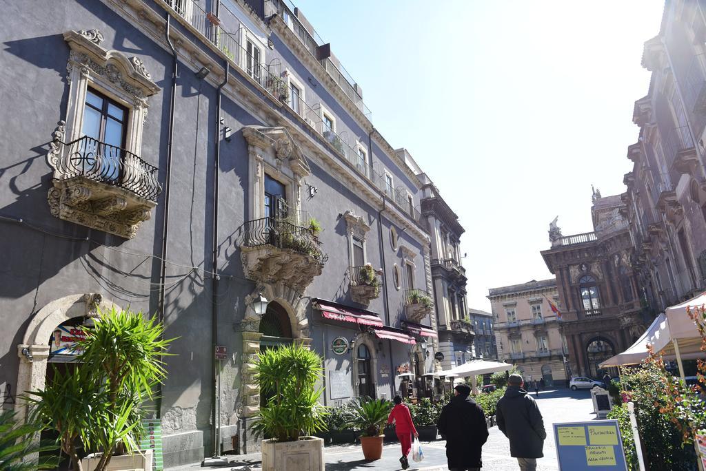Palazzo Clarenza Di San Domenico Villa Катания Екстериор снимка