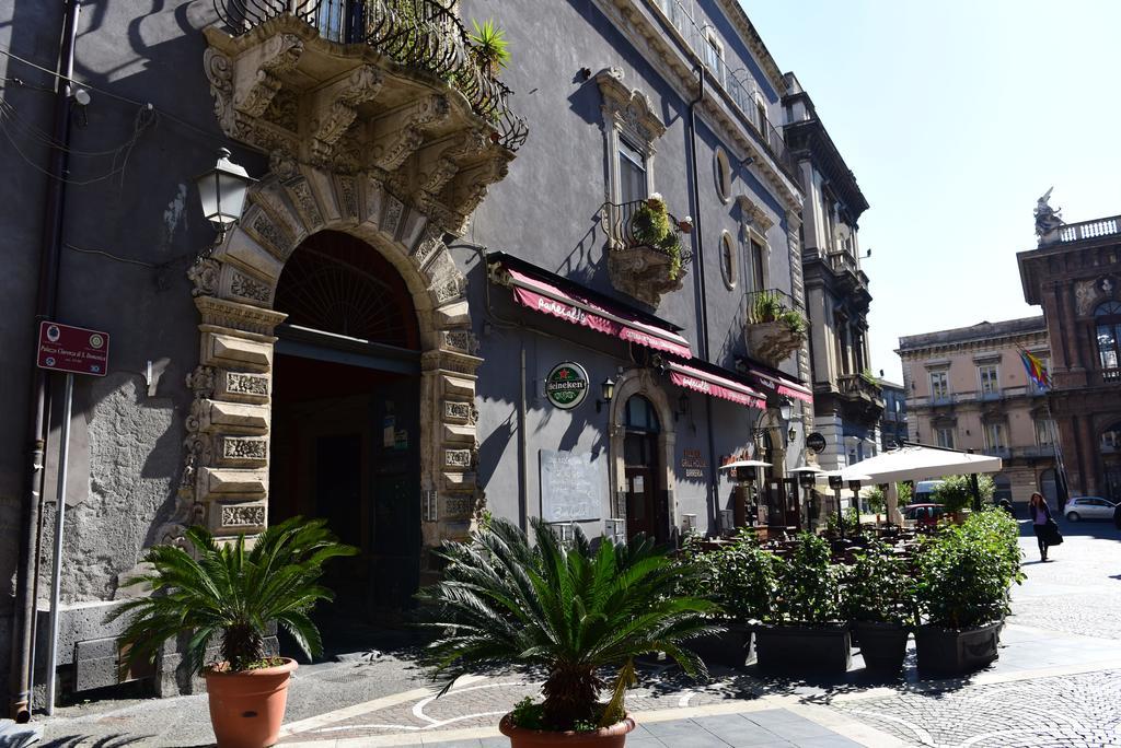 Palazzo Clarenza Di San Domenico Villa Катания Екстериор снимка