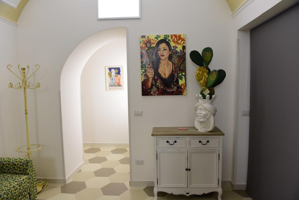 Palazzo Clarenza Di San Domenico Villa Катания Екстериор снимка